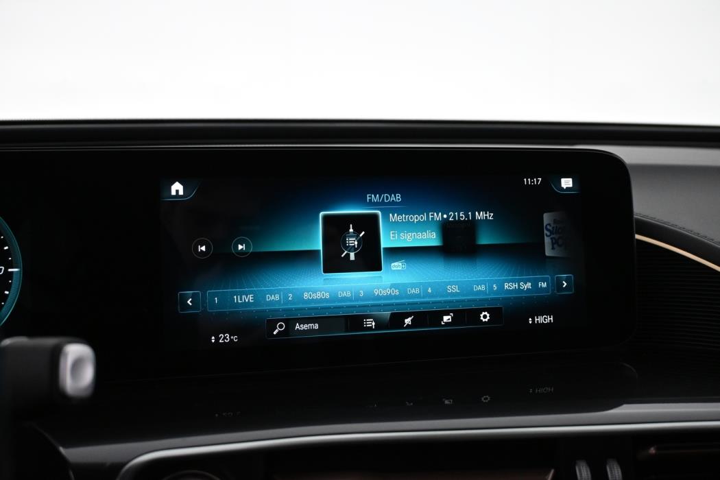 MERCEDES-BENZ EQC 2022