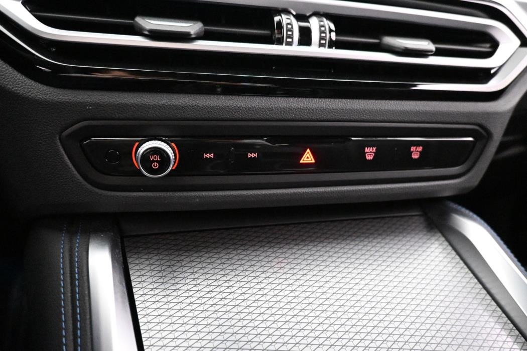 BMW i4 2023