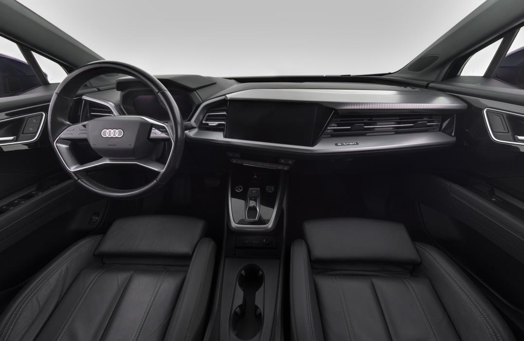 AUDI Q4 e-tron 2022