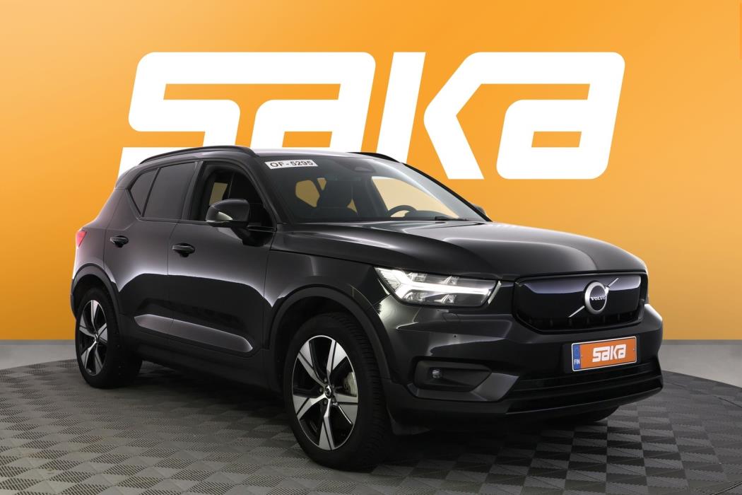 VOLVO XC40 2022