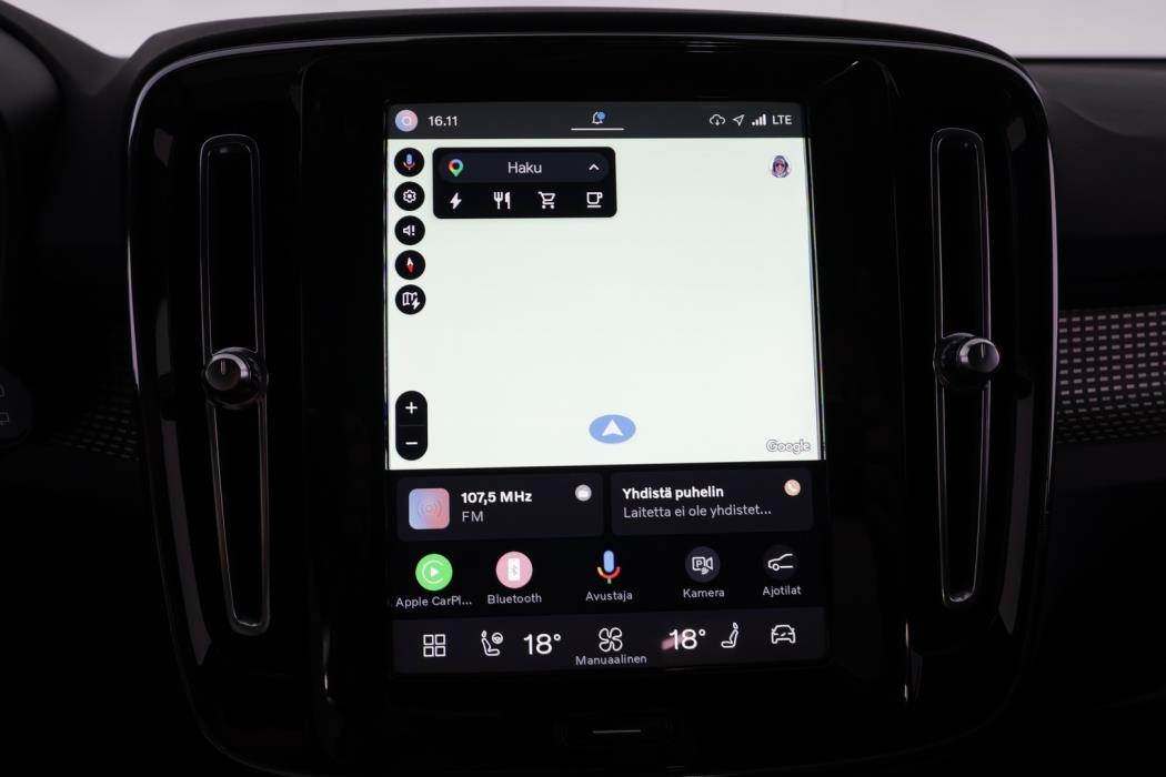 VOLVO XC40 2022