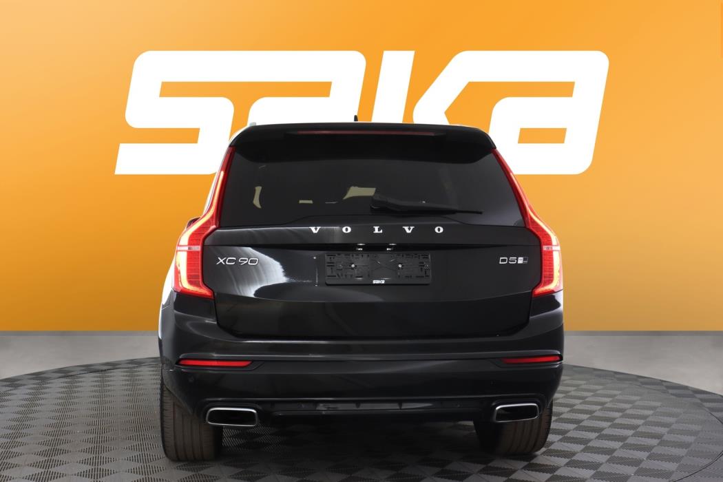 VOLVO XC90 2018
