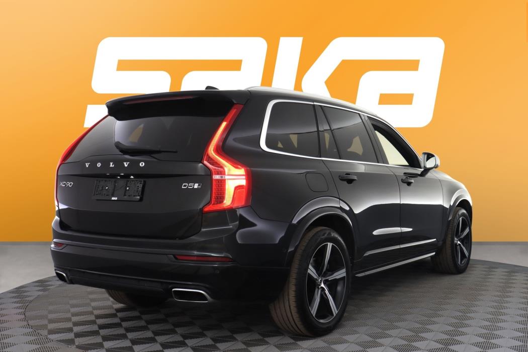 VOLVO XC90 2018