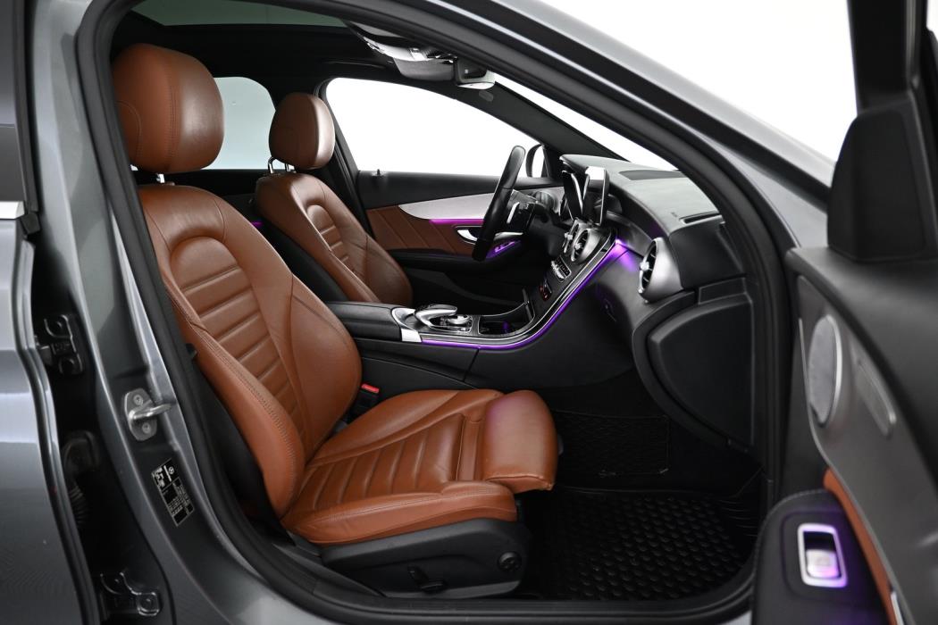 MERCEDES-BENZ C 2019