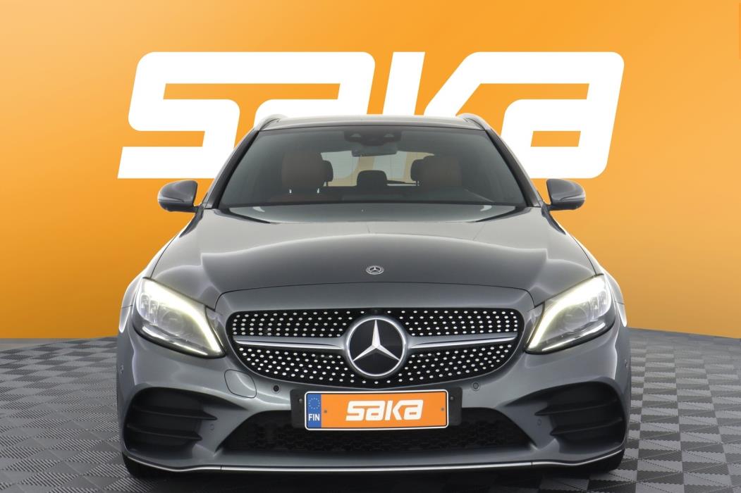 MERCEDES-BENZ C 2019