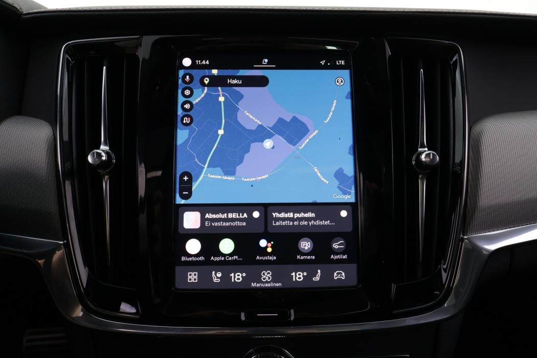 VOLVO V90 2022