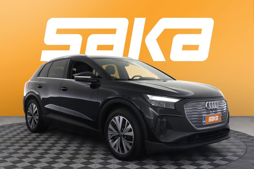 AUDI Q4 e-tron 2023