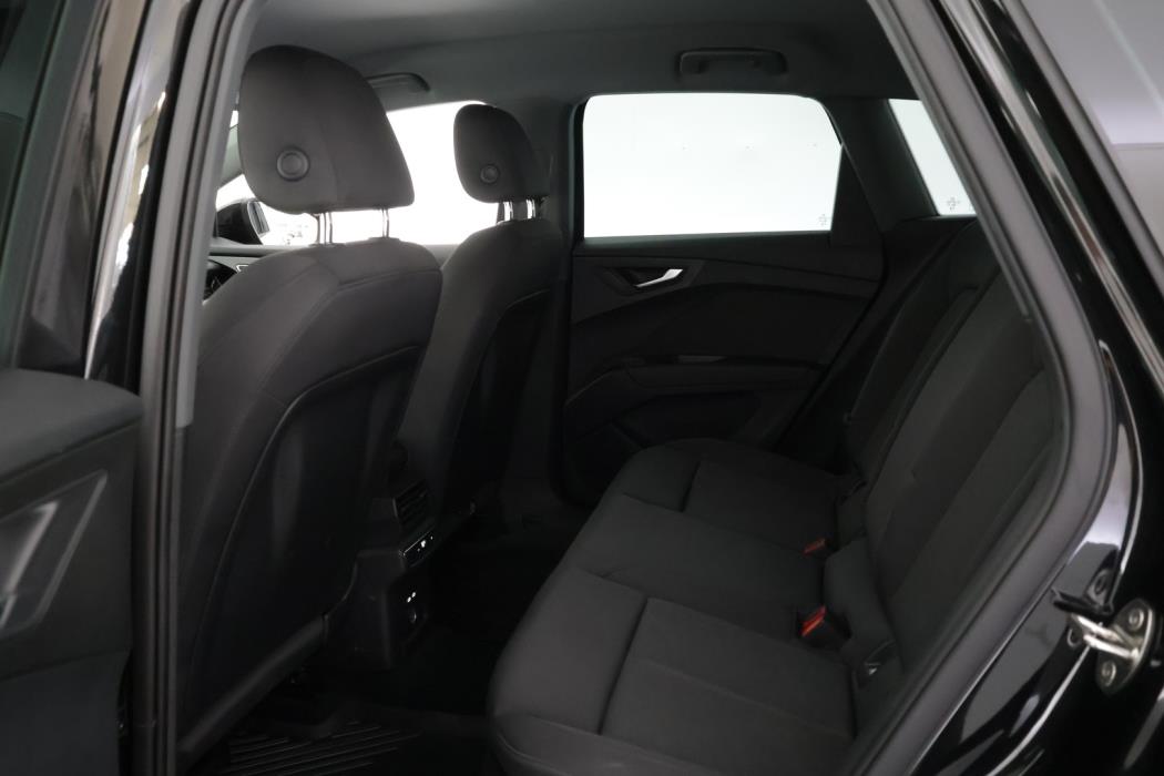 AUDI Q4 e-tron 2023