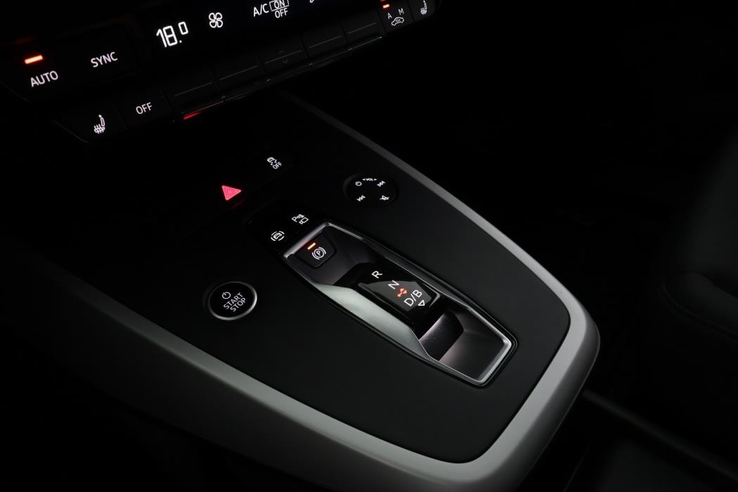 AUDI Q4 e-tron 2023