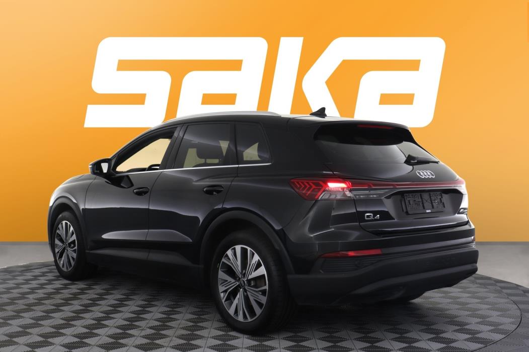 AUDI Q4 e-tron 2023