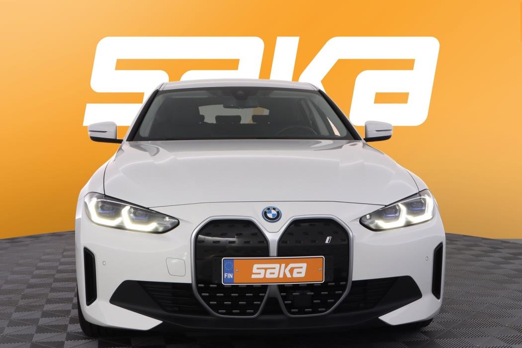 BMW i4 2024