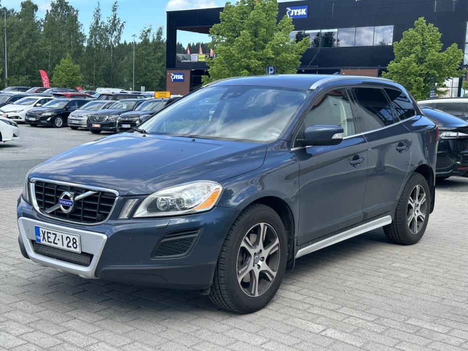 VOLVO XC60 2012