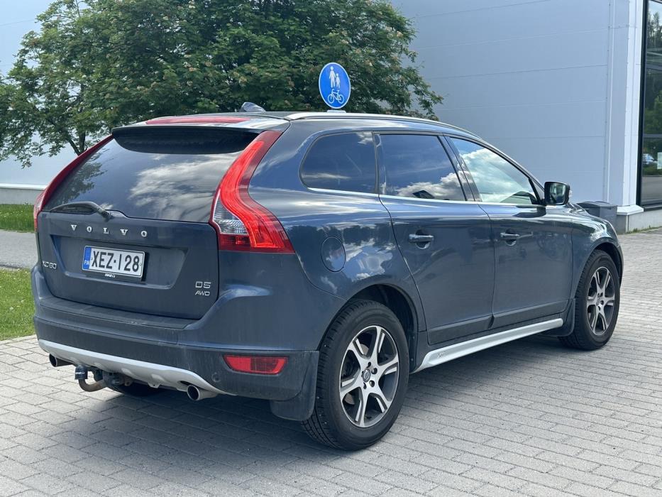 VOLVO XC60 2012