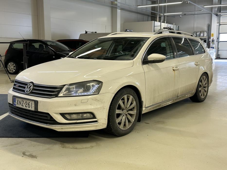 VOLKSWAGEN Passat 2014