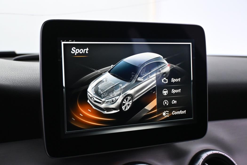 MERCEDES-BENZ CLA 2017