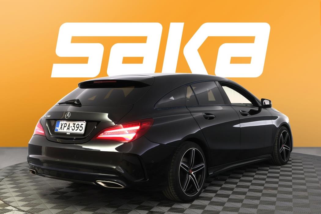 MERCEDES-BENZ CLA 2017