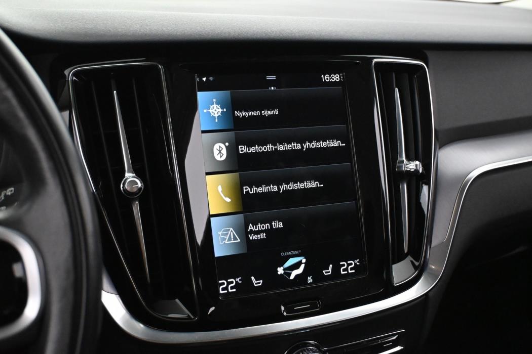 VOLVO V60 2021