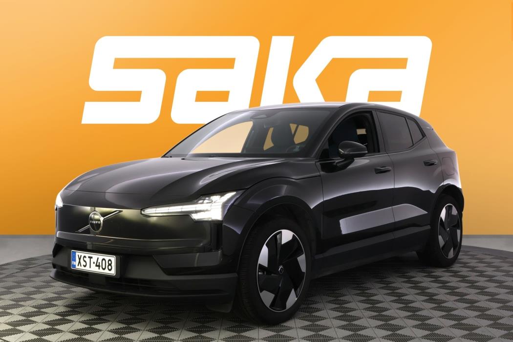 VOLVO EX30 2025