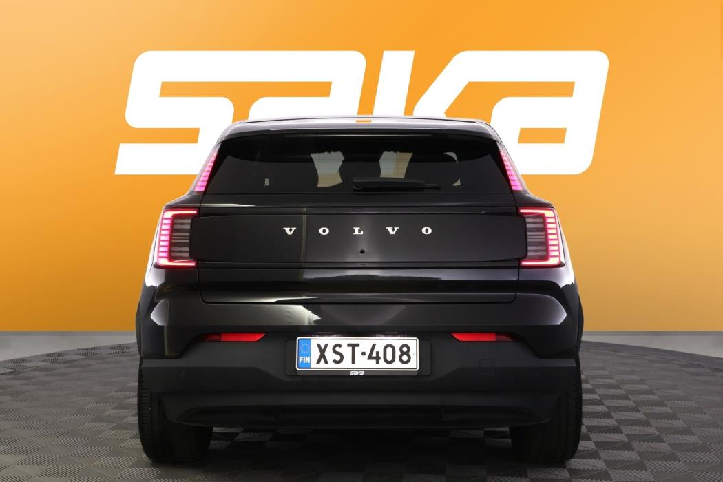 VOLVO EX30 2025