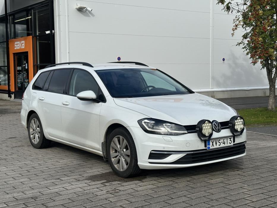 VOLKSWAGEN Golf 2019