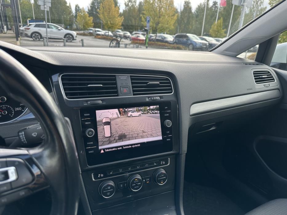 VOLKSWAGEN Golf 2019