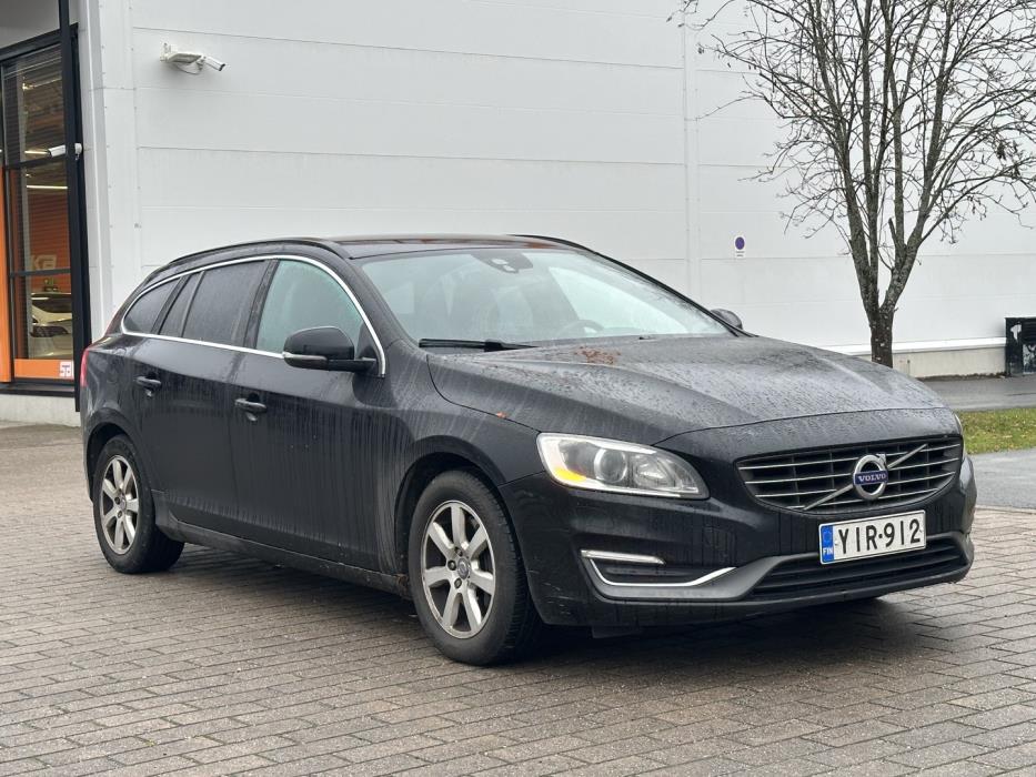 VOLVO V60 2014