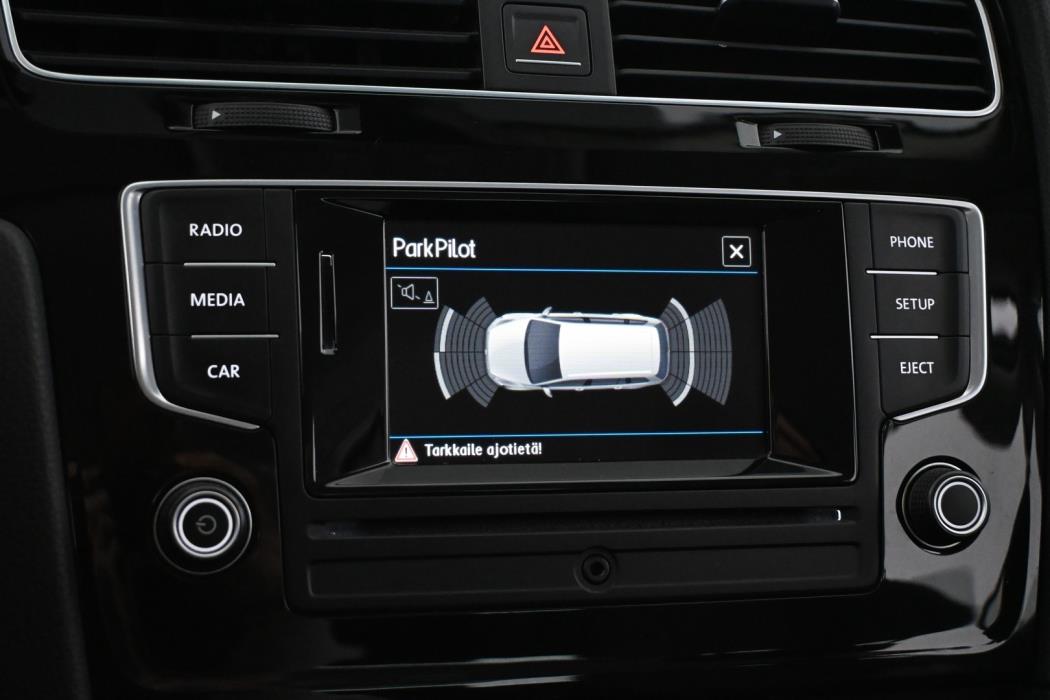 VOLKSWAGEN Golf 2017