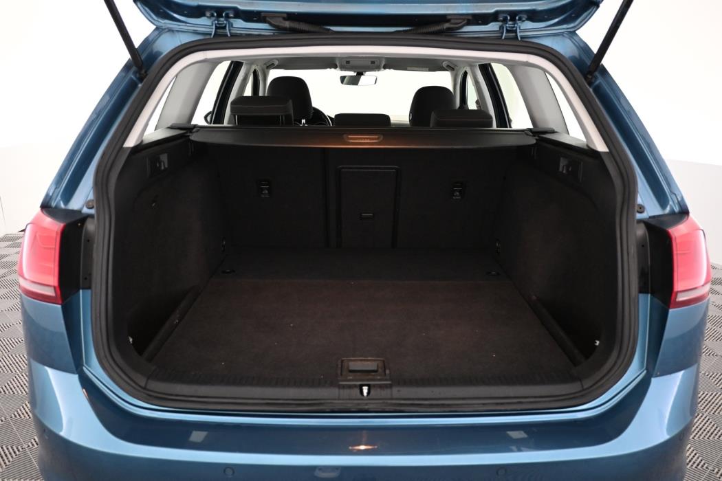 VOLKSWAGEN Golf 2017