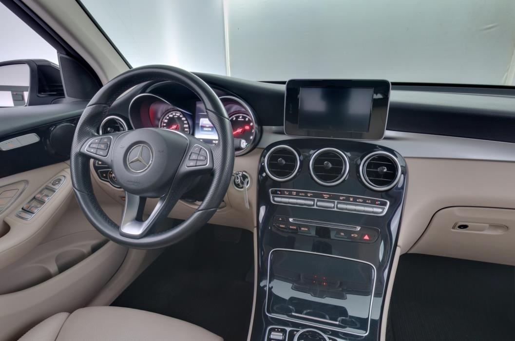 MERCEDES-BENZ GLC 2018