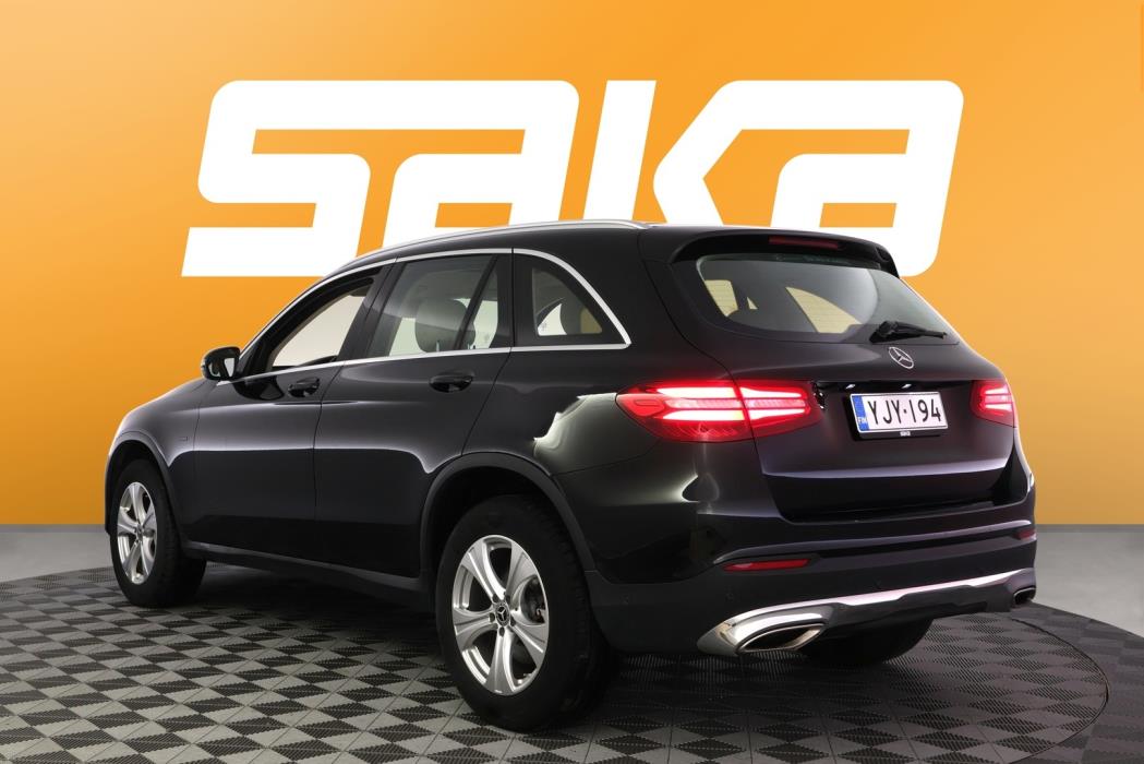 MERCEDES-BENZ GLC 2018