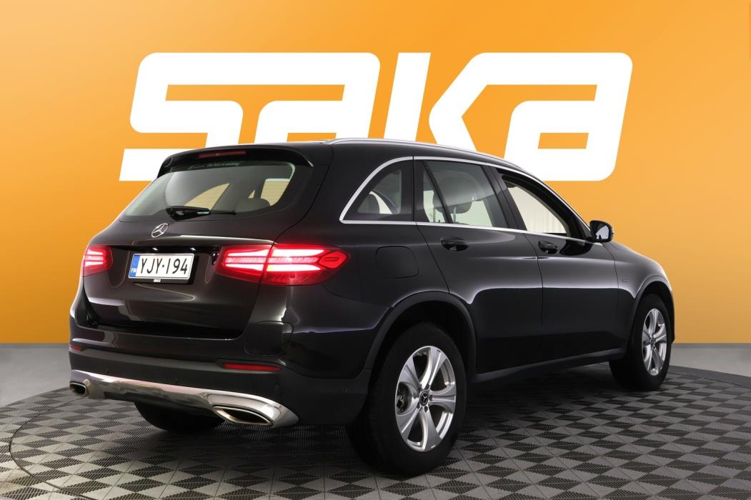 MERCEDES-BENZ GLC 2018