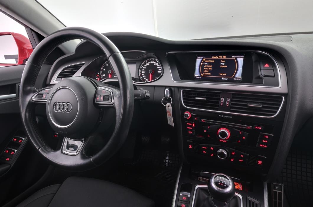 AUDI A4 2014
