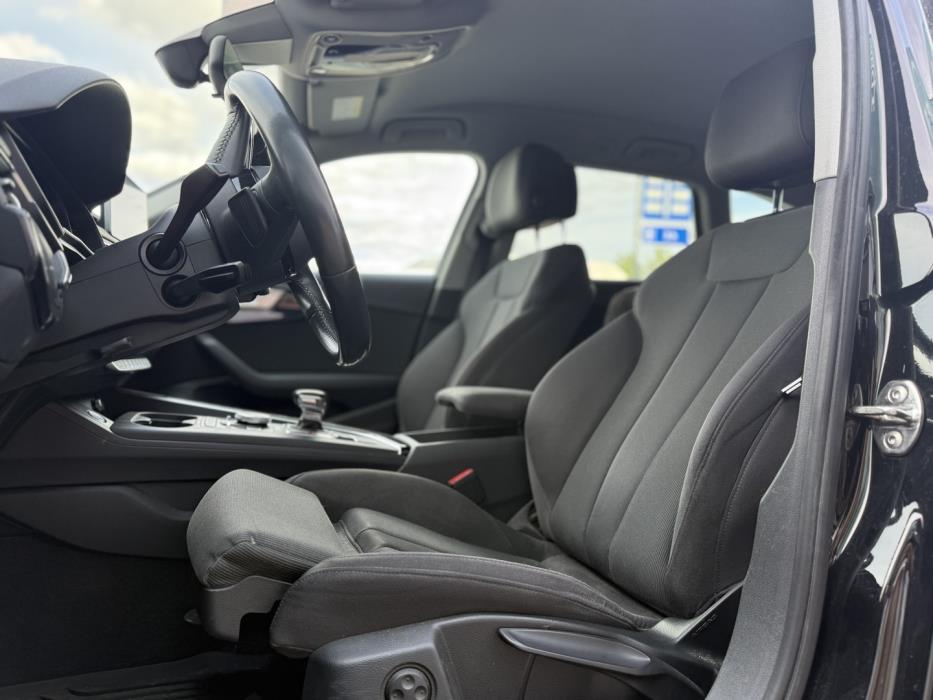 AUDI A4 2018