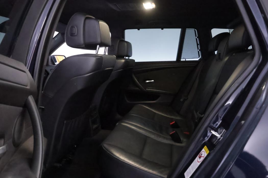 BMW 525 2006