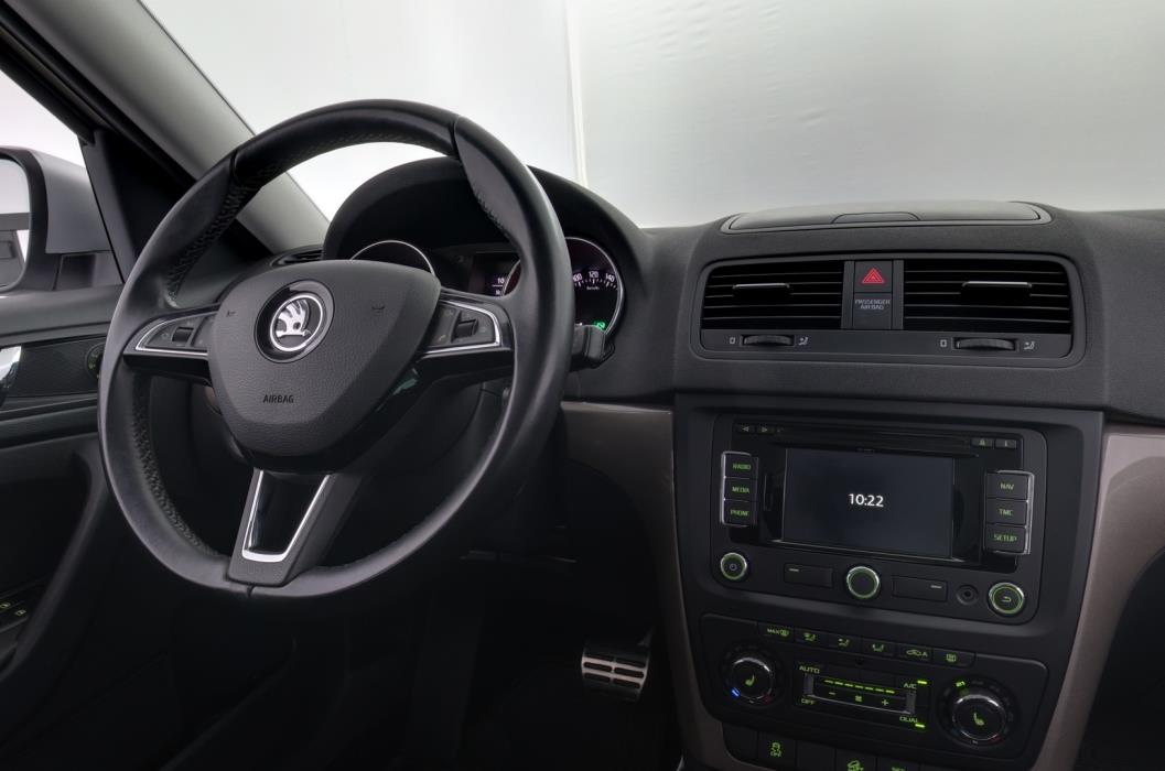 SKODA Yeti 2014