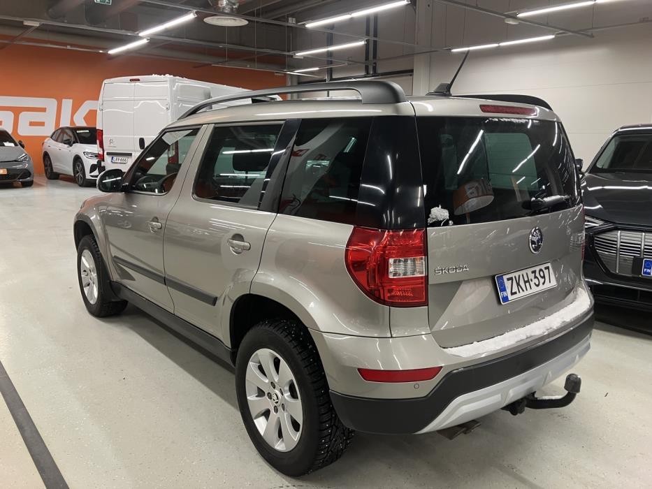 SKODA Yeti 2014