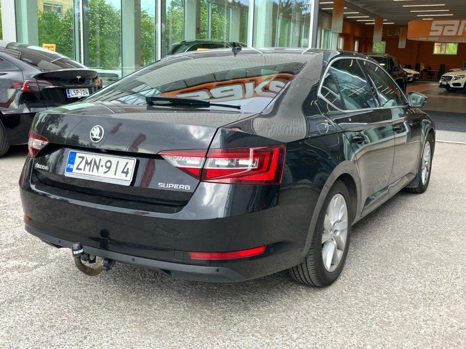 SKODA Superb 2019