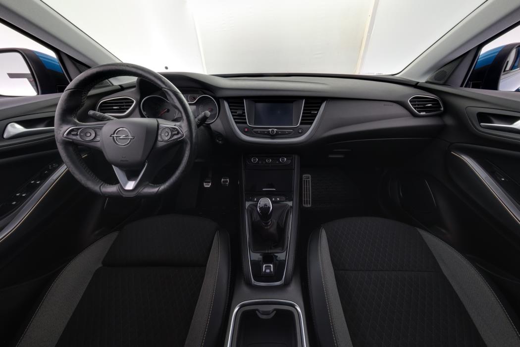 OPEL Grandland X 2020