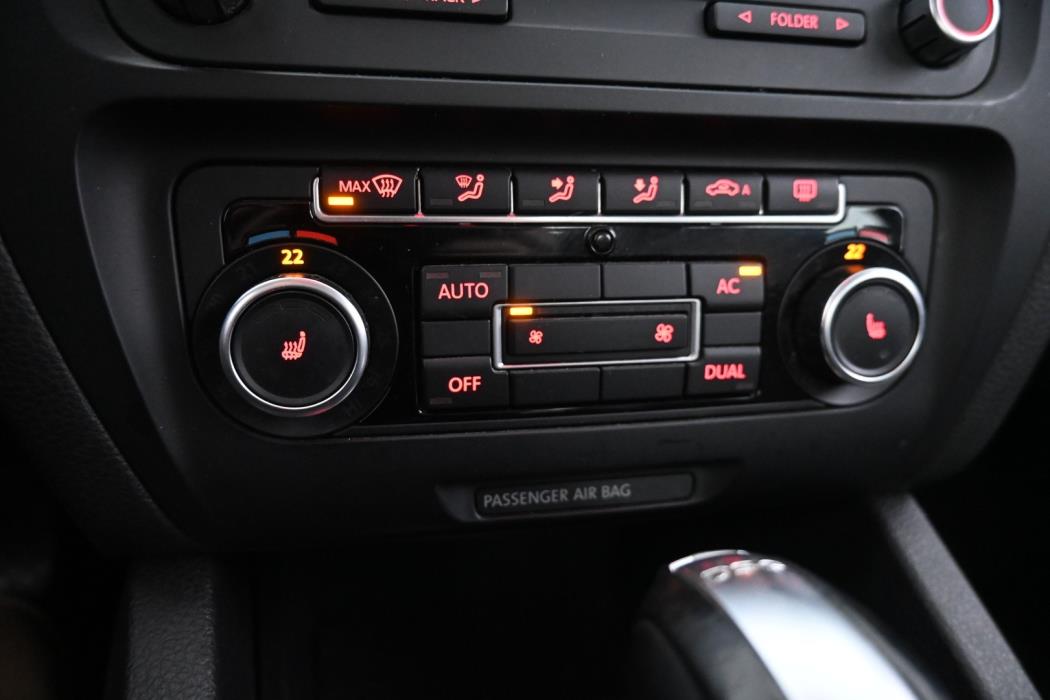 VOLKSWAGEN Jetta 2011