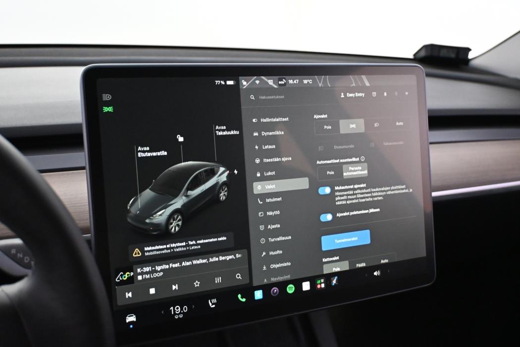 TESLA Model Y 2021