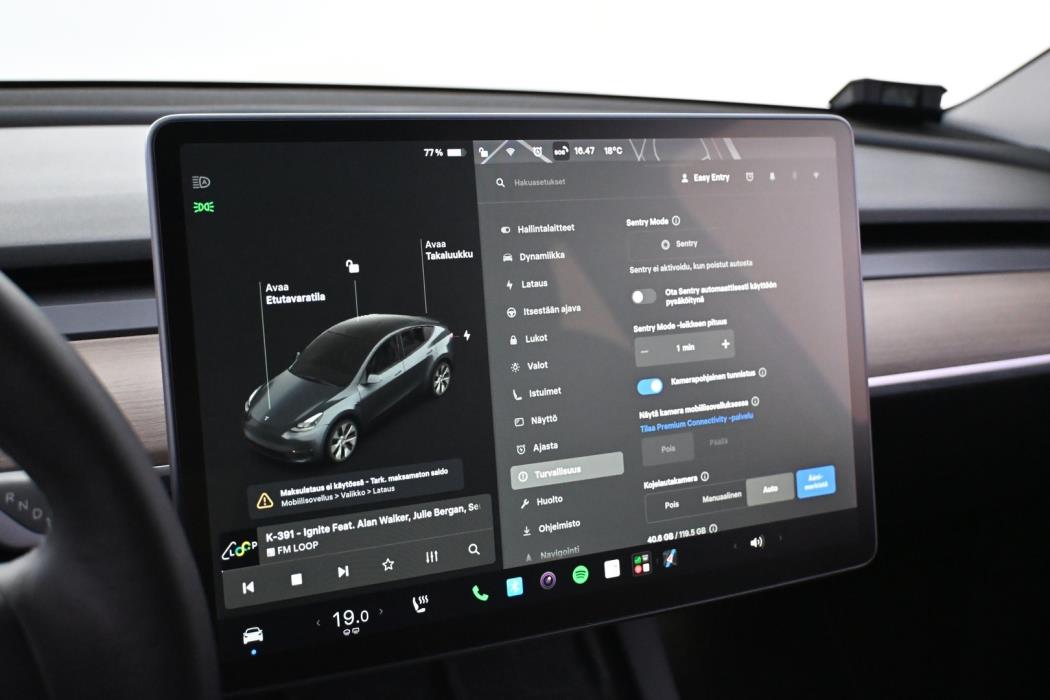 TESLA Model Y 2021