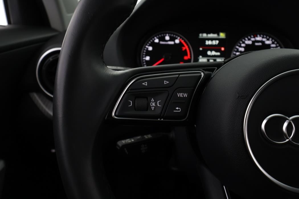 AUDI Q2 2023