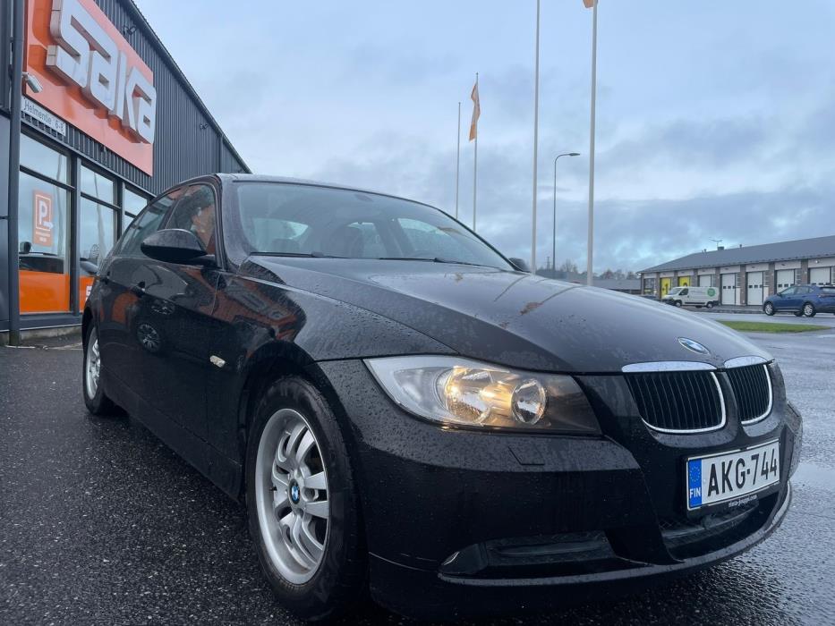 BMW 318 2006