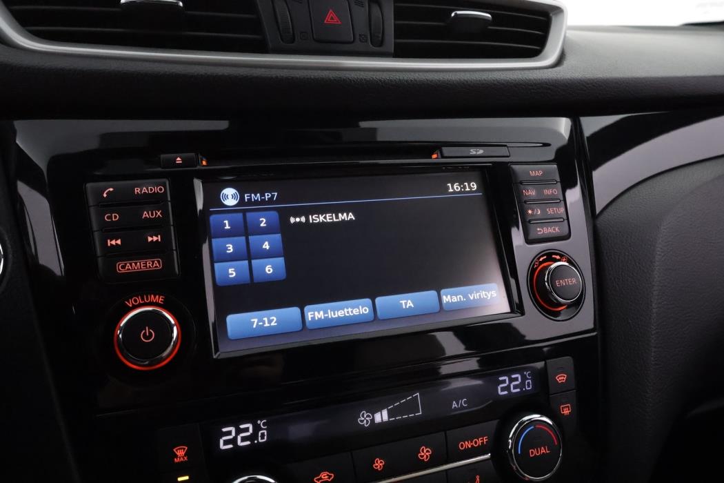 NISSAN Qashqai 2014
