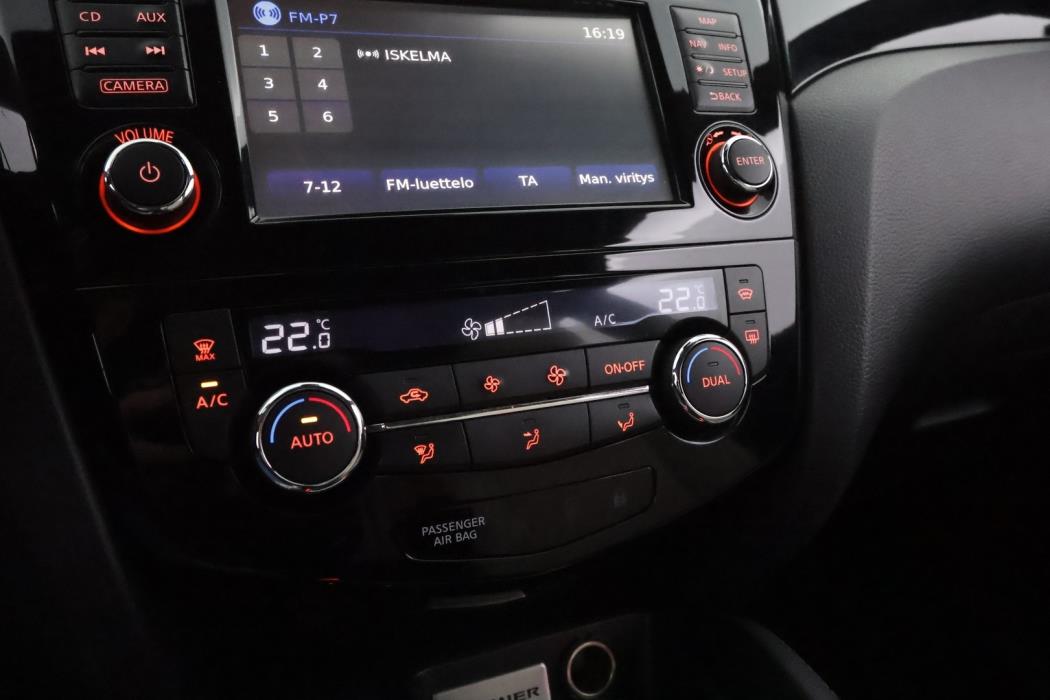NISSAN Qashqai 2014