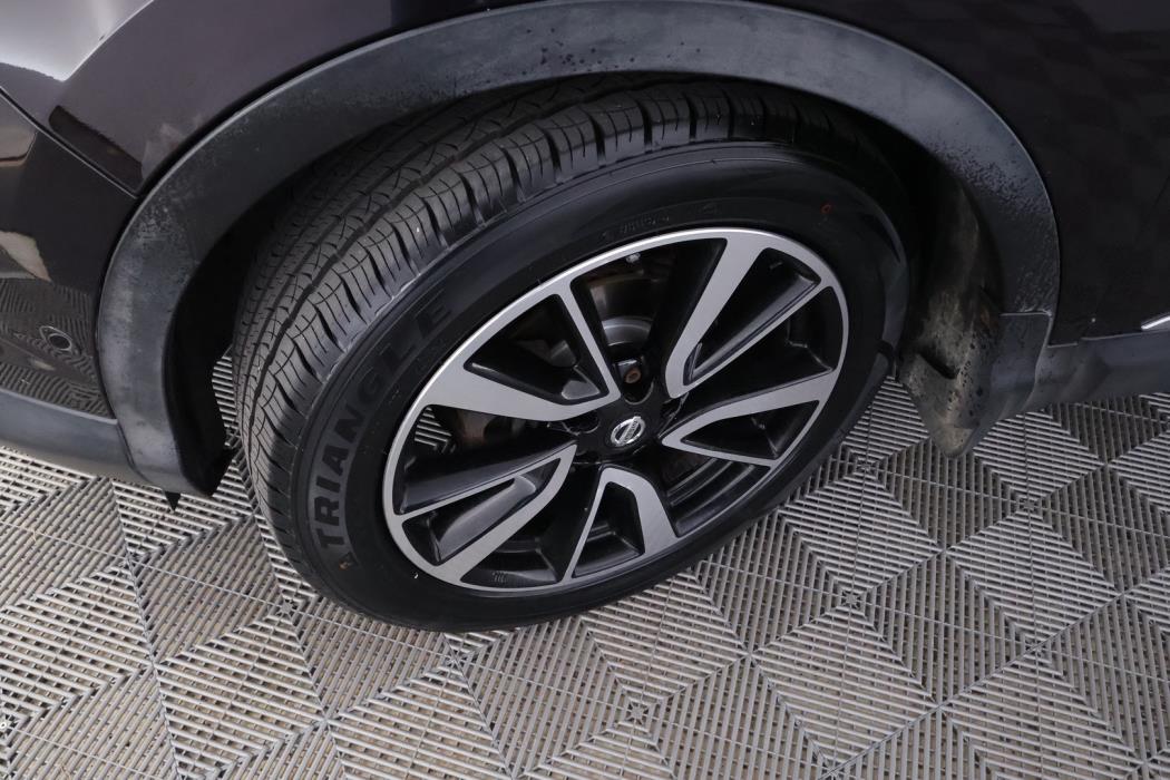 NISSAN Qashqai 2014