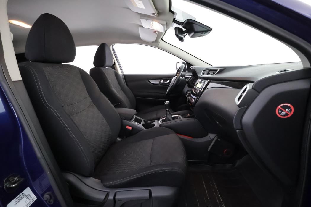 NISSAN Qashqai 2016