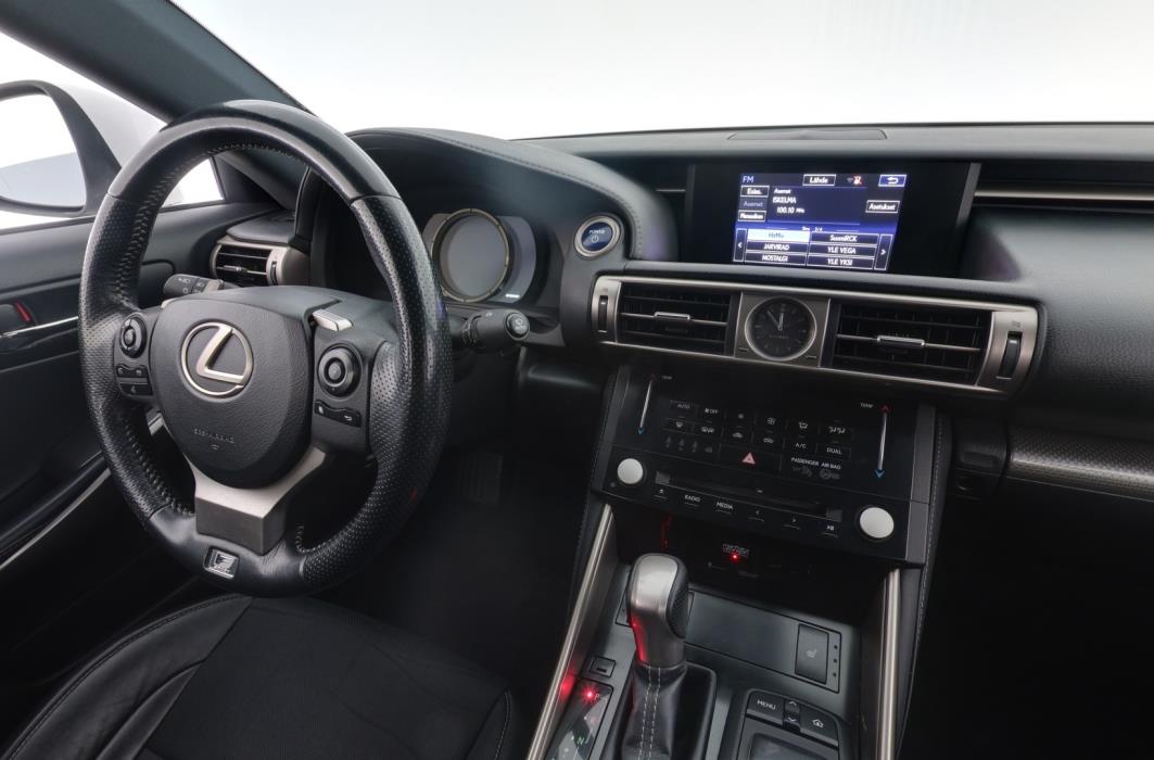 LEXUS IS 2014