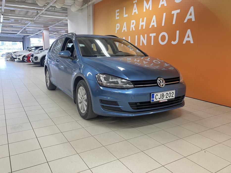 VOLKSWAGEN Golf 2013