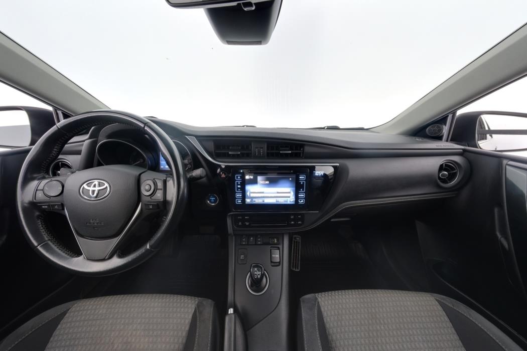 TOYOTA Auris 2018